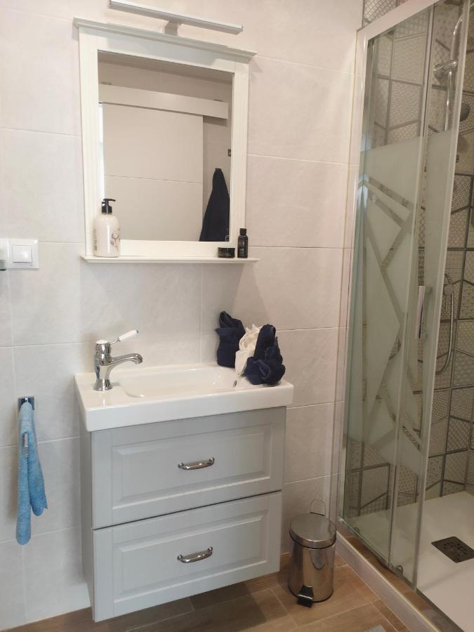 Lagunillas Suite By Namaste Elite Malaga Ngoại thất bức ảnh