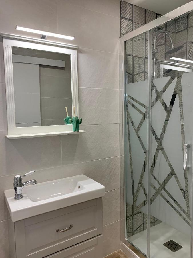 Lagunillas Suite By Namaste Elite Malaga Ngoại thất bức ảnh